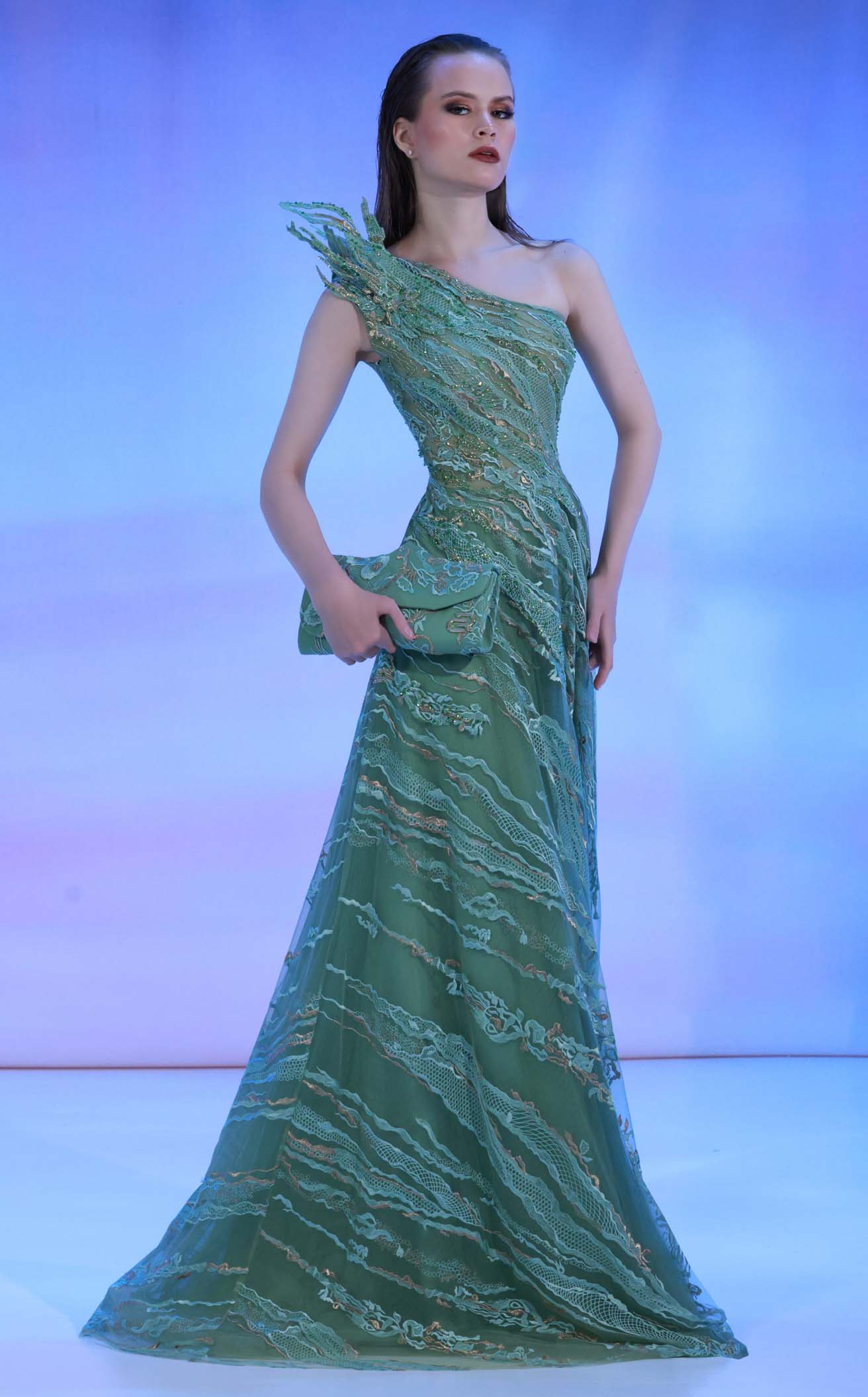 Reverie Couture SS018