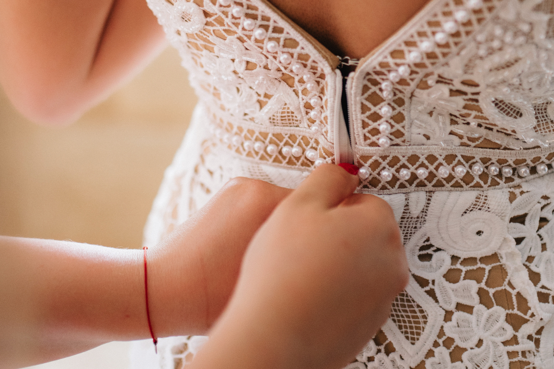 Common Dress Fitting Mistakes (and How to Fix Them Before the Event)