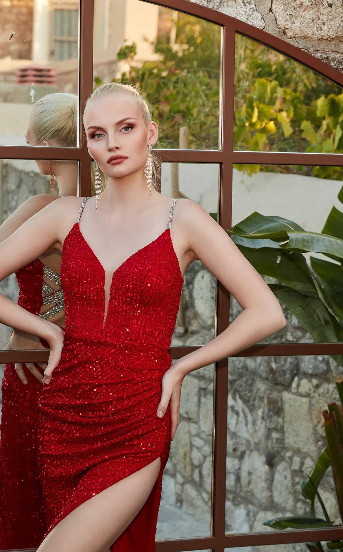 Aerie Couture 218 Women's Formal Evening & Wedding Guest Dress - Red