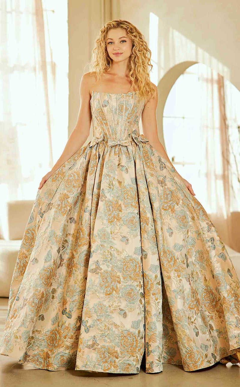 Amelia Couture 8068 Champagne