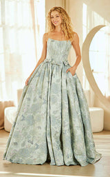 Amelia Couture 8068 Dusty-Mint