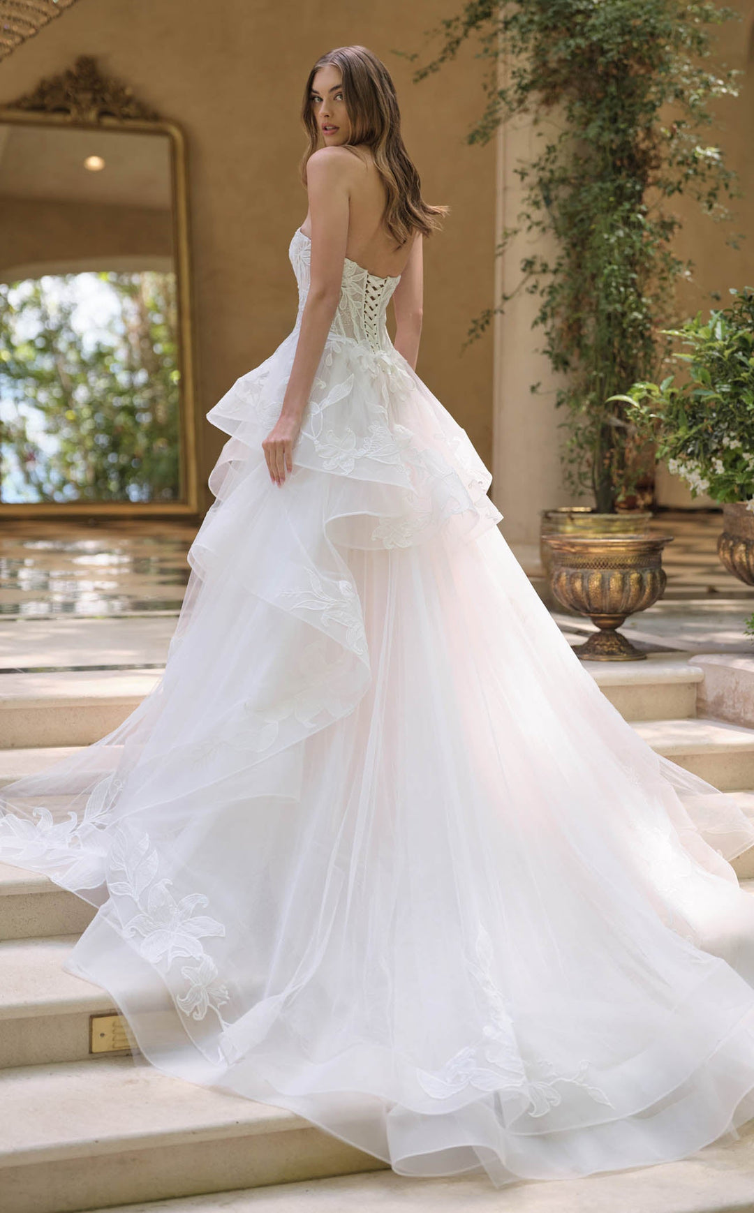 Andrea and Leo WL059 Off White/Nude
