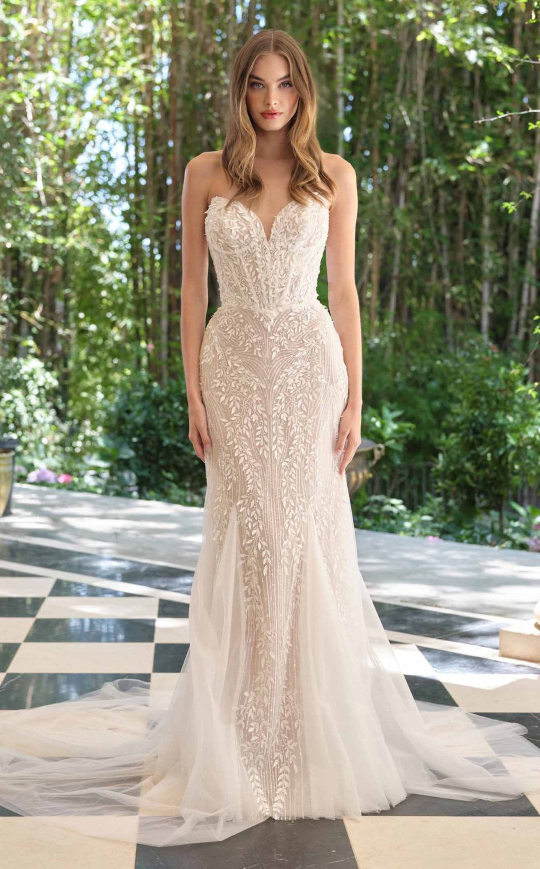 Andrea and Leo WL060 Off White/Nude