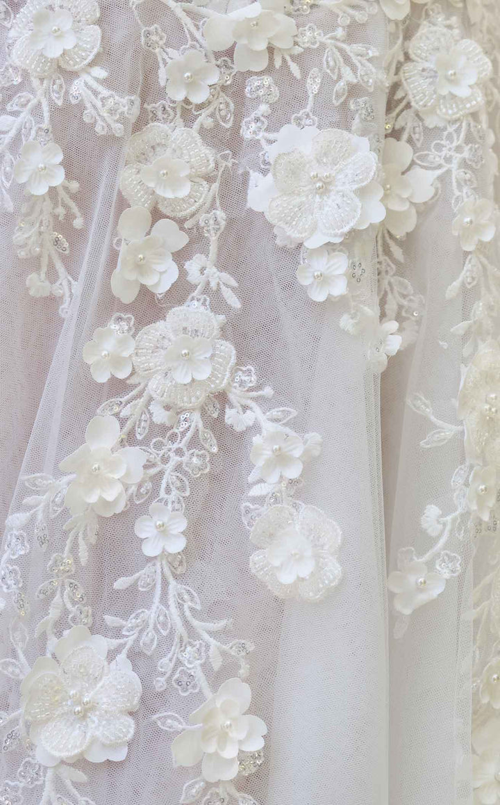 Andrea and Leo WL063 Off White/Nude