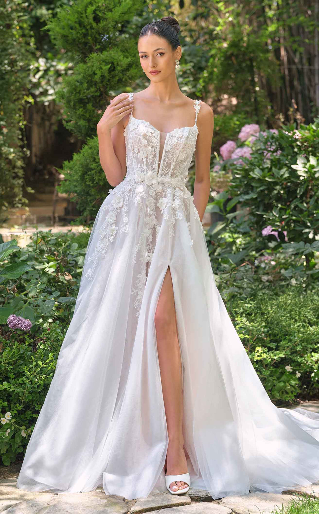 Andrea and Leo WL063 Off White/Nude