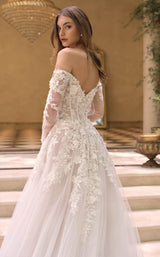 Andrea and Leo WL067 Off White/Nude