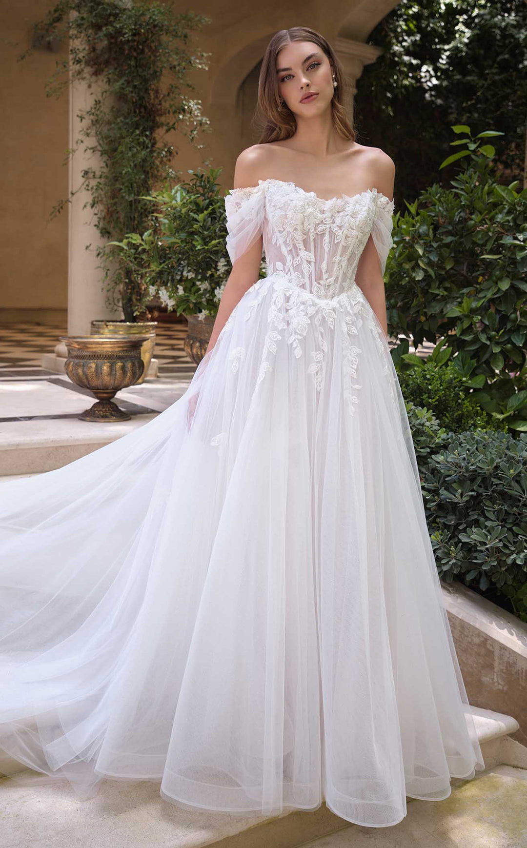 Andrea and Leo WL089 Off White