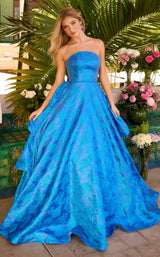 Ava Presley 26412 Royal