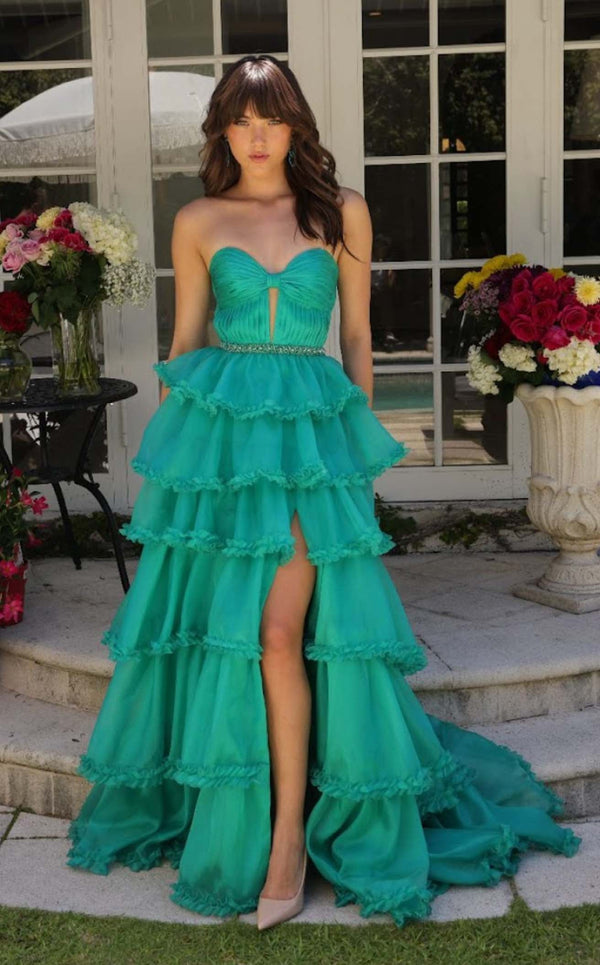 Ava Presley 29543 Hunter