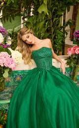 Ava Presley 47255 Emerald