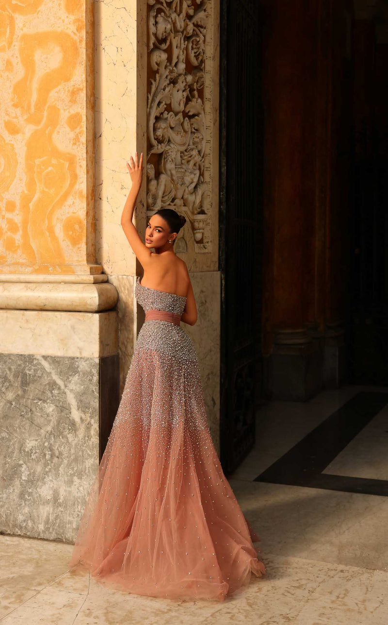 Chic and Holland HF110539 Fawn