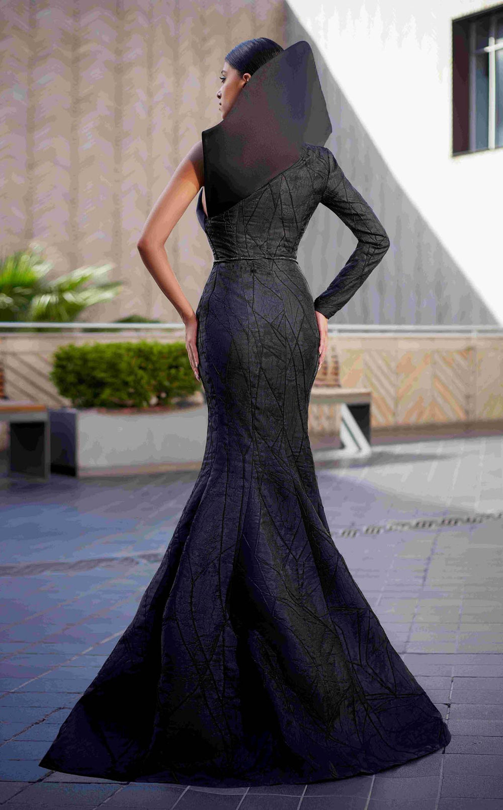 Edward Arsouni Couture 990 Black