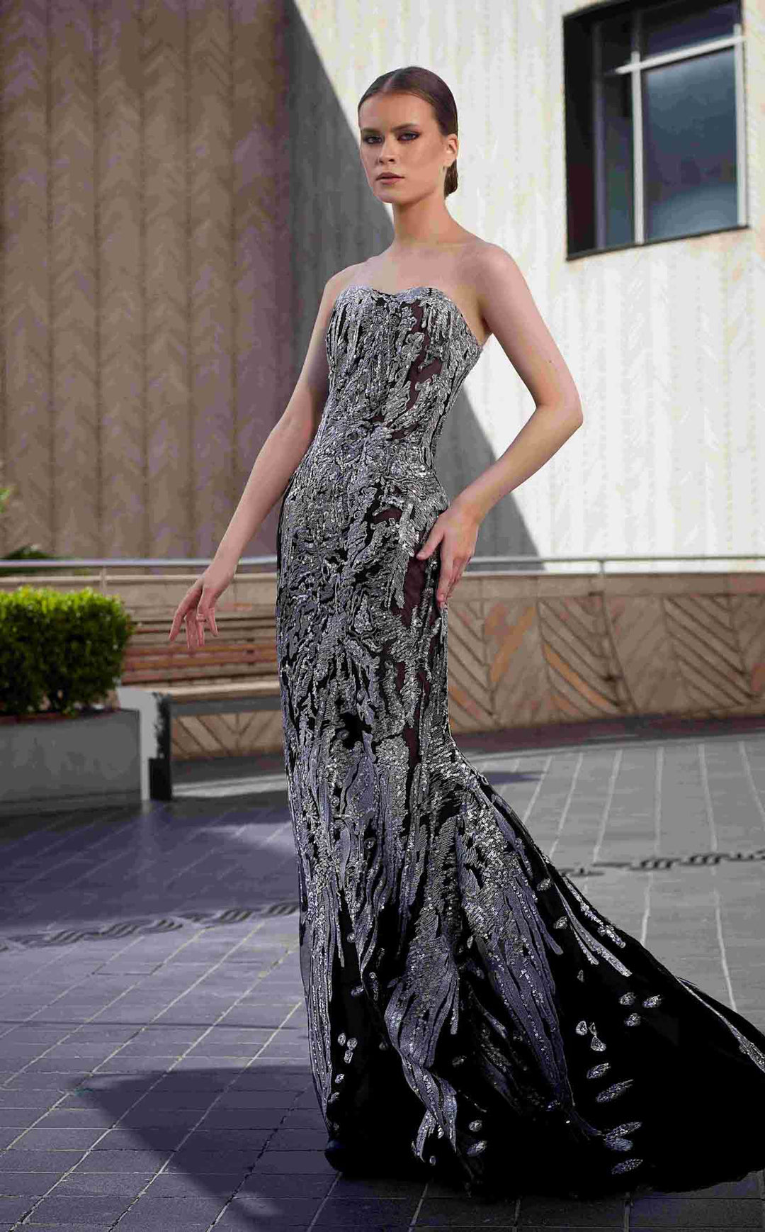 Edward Arsouni Couture 994 Black