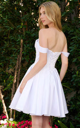 Elizabeth K GS3855 White