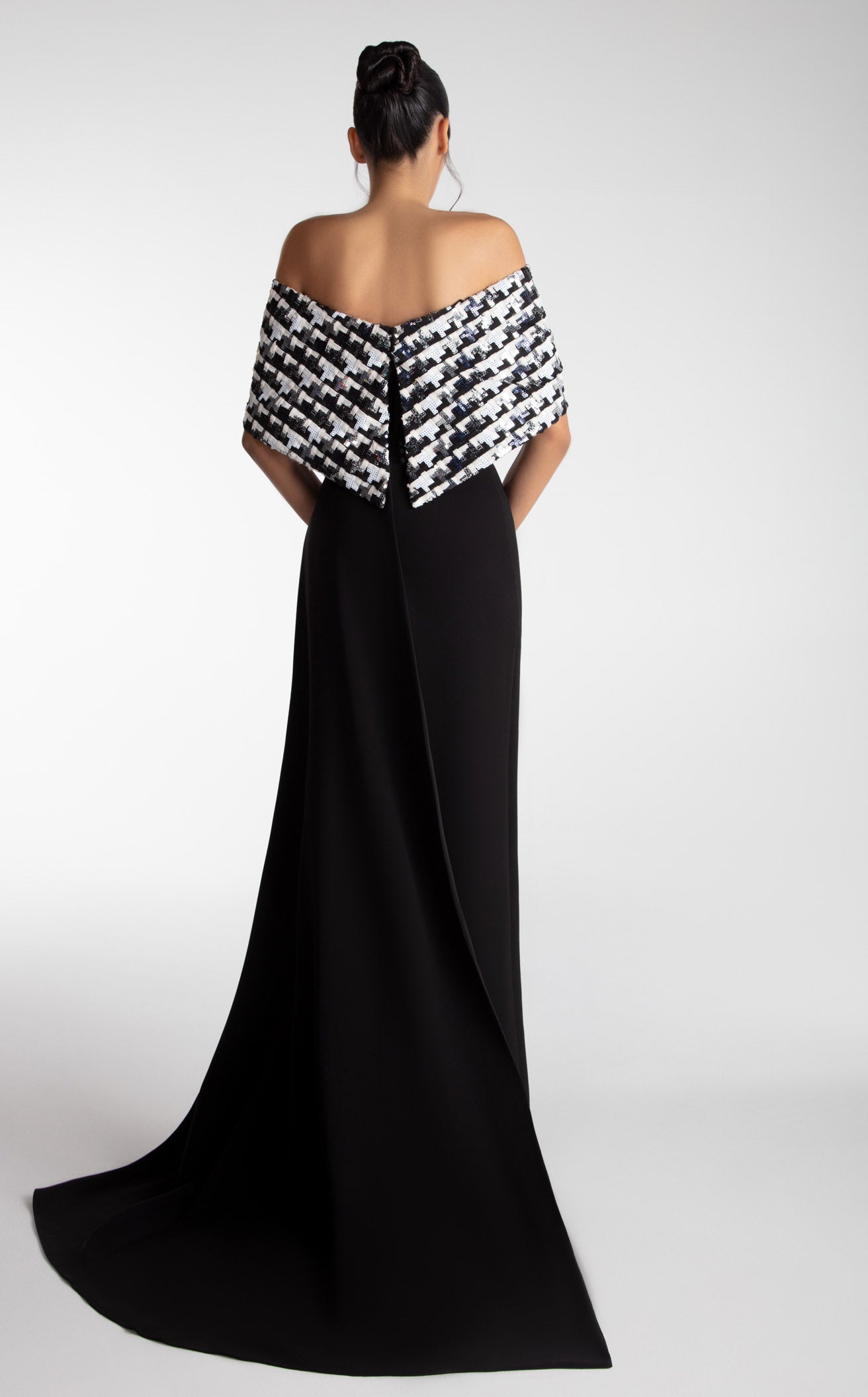 Gatti Nolli Couture - OP-4776 Embroidered Deep V-neck Ballgown