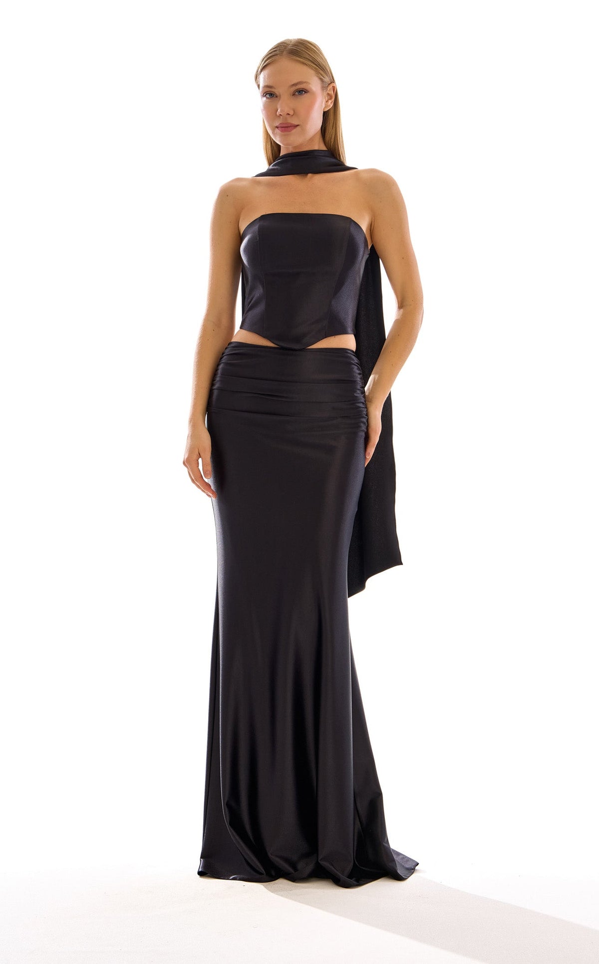 elegant hot evening dress Chic and Holland HF110295
