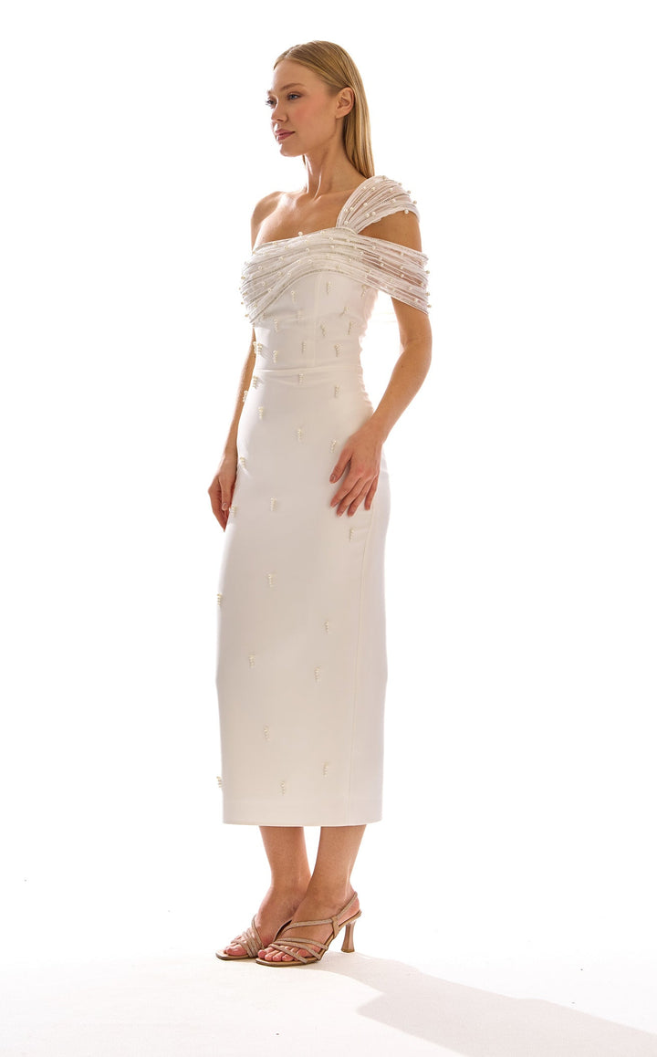Hot Contact 8446 Ivory