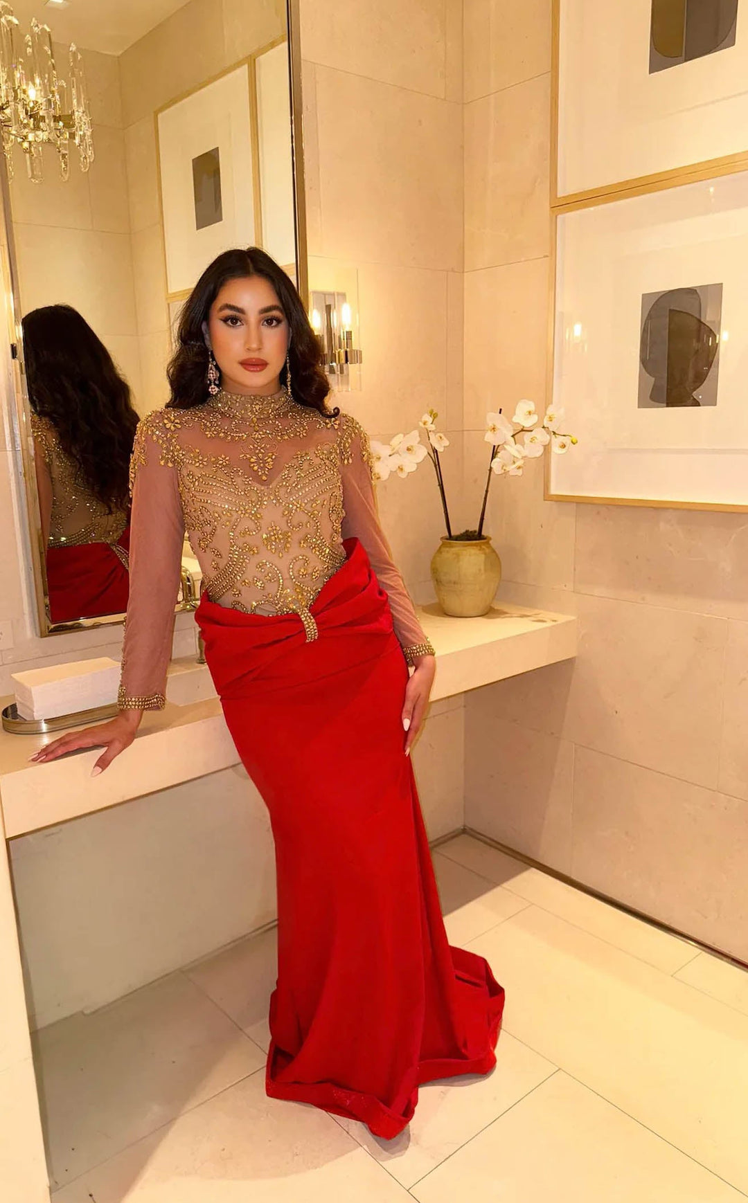 Iyza Belaar Bahar Red