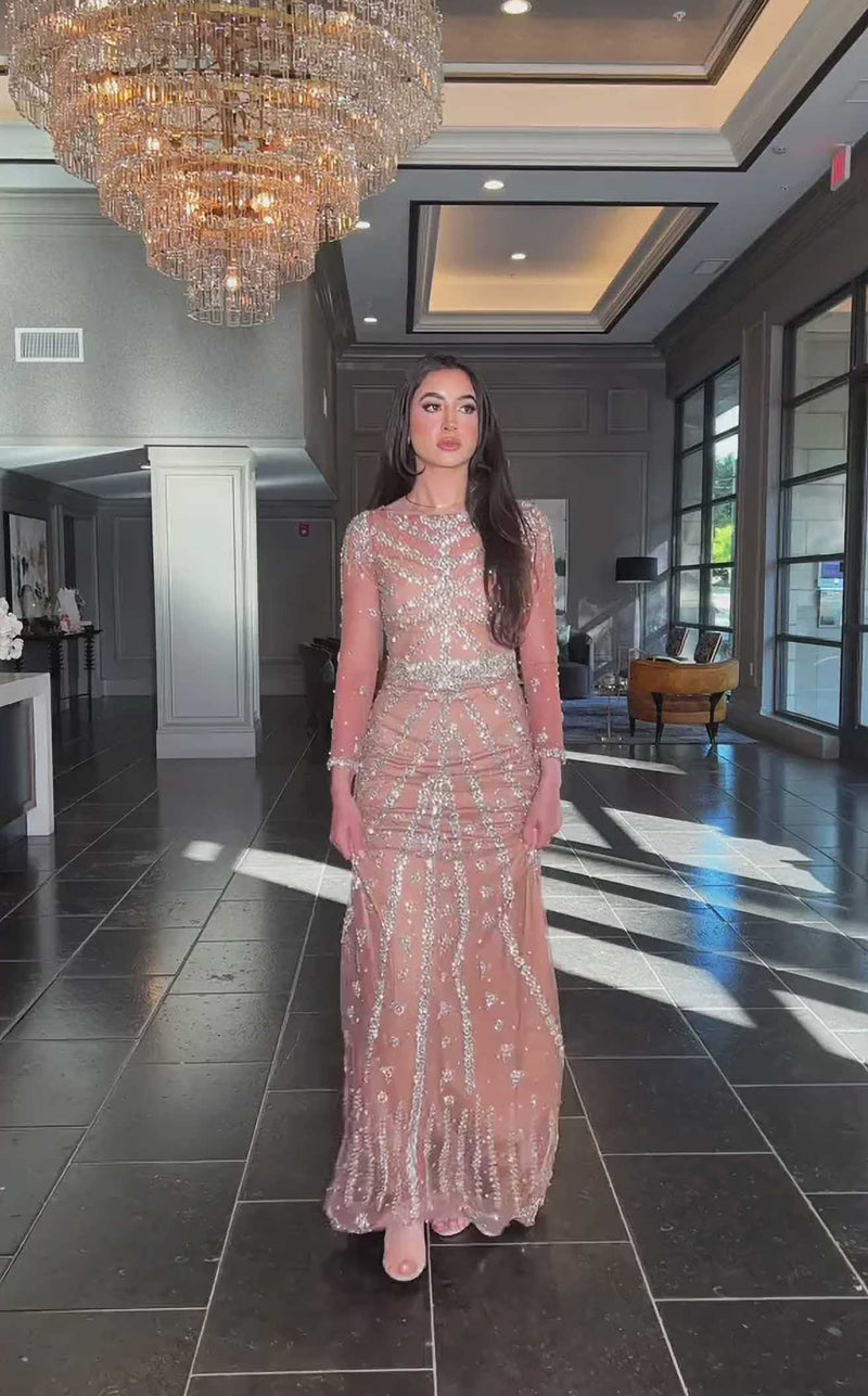 Iyza Belaar Kendall Nude