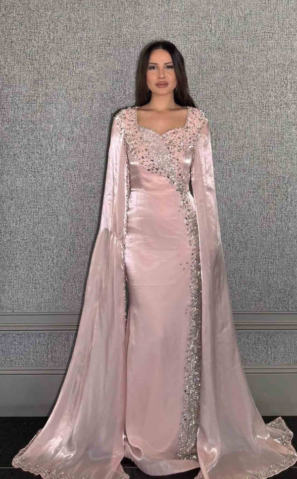 Iyza Belaar Munira Blush