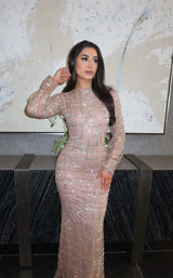 Iyza Belaar Sahara Nude