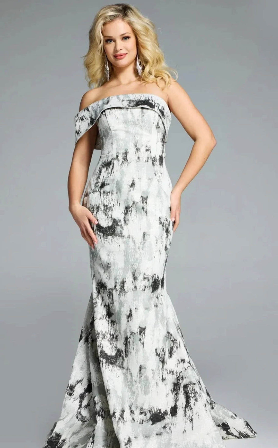 Jovani 43977 Grey