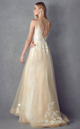 Juliet 249 Champagne