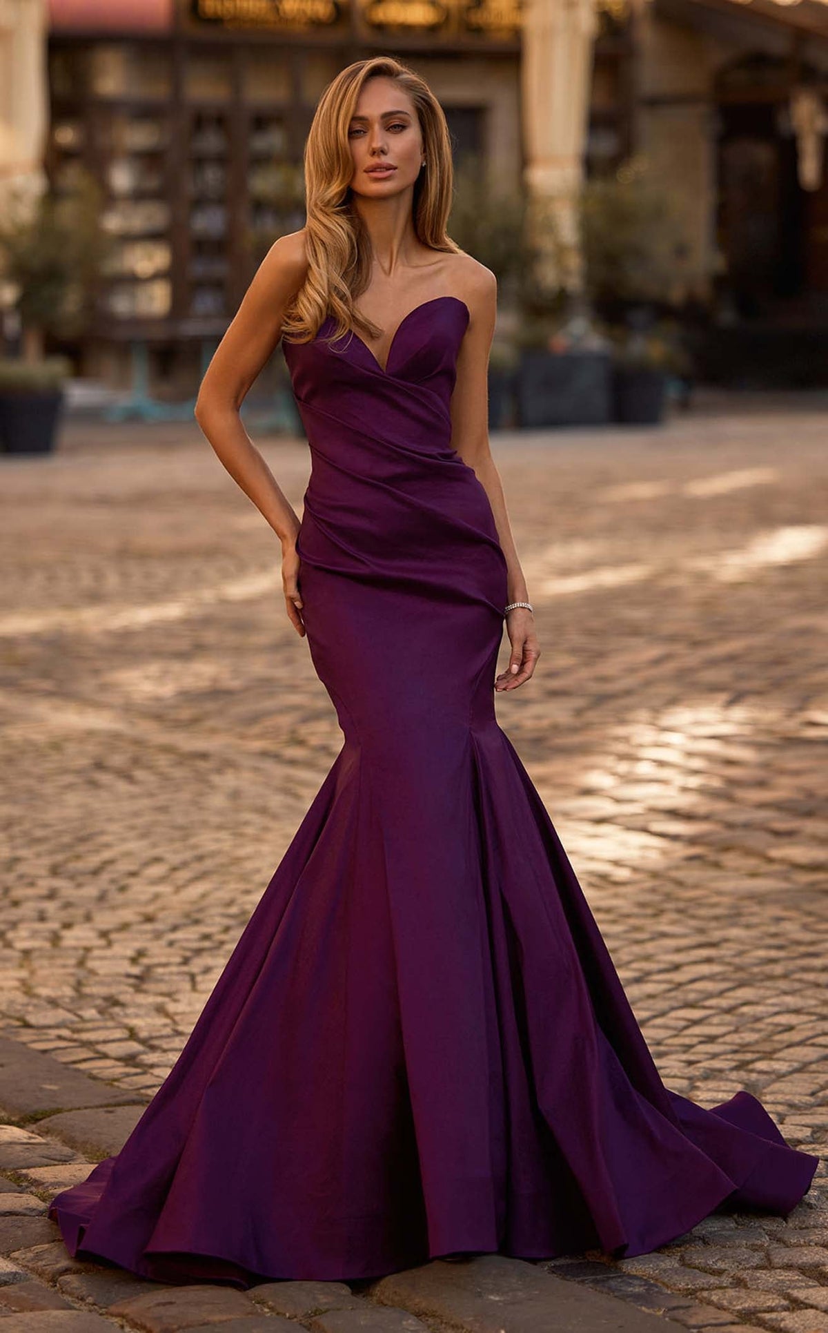 ワンピース A FERRETTI Woman Dress Gnawed Blue 04560114 327 Mother of the Bride Dress Style #29959 | La Femme