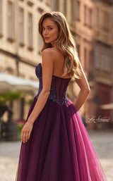 La Femme 33410 Dark Berry