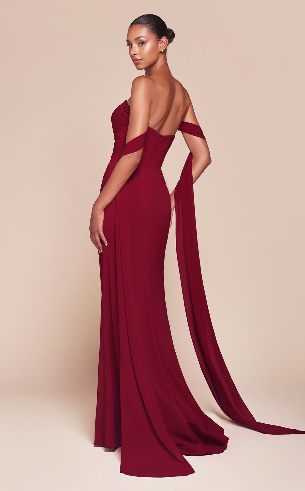 LaDivine 7433 Dress | NewYorkDress.com