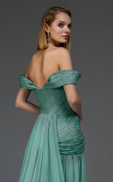 MNM Couture E0113 Mint