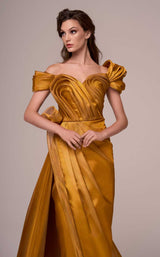 MNM Couture F02884 Gold
