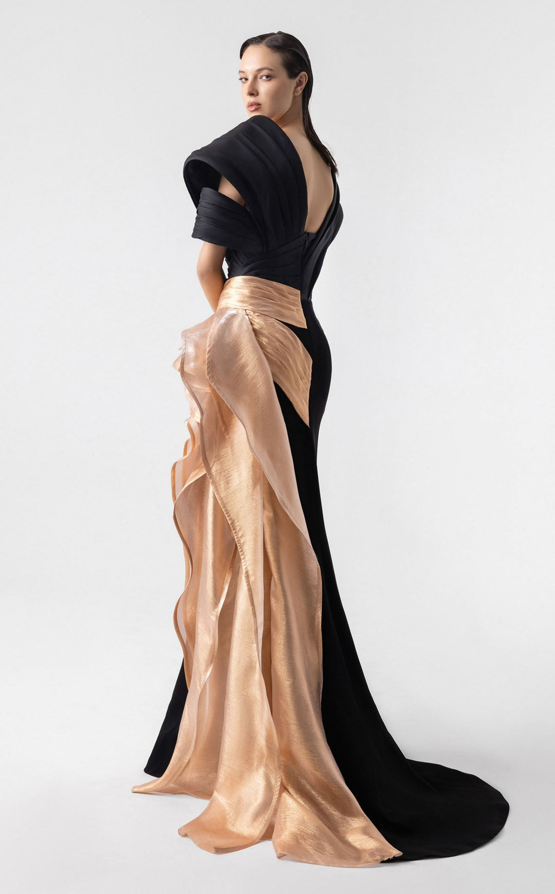 MNM Couture G1910 Black/Gold