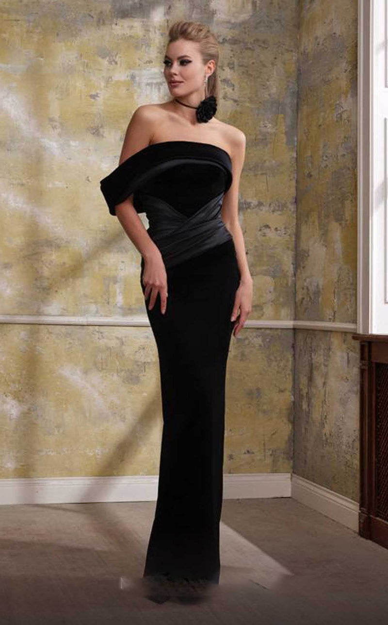 MNM Couture N0557 Black