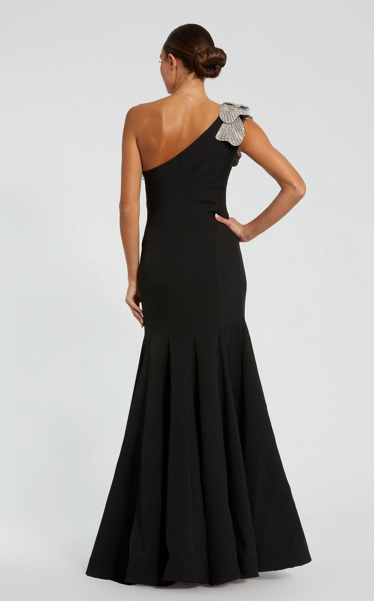 Mac Duggal - Blue Crepe One Shoulder Gown With Crystal Flower