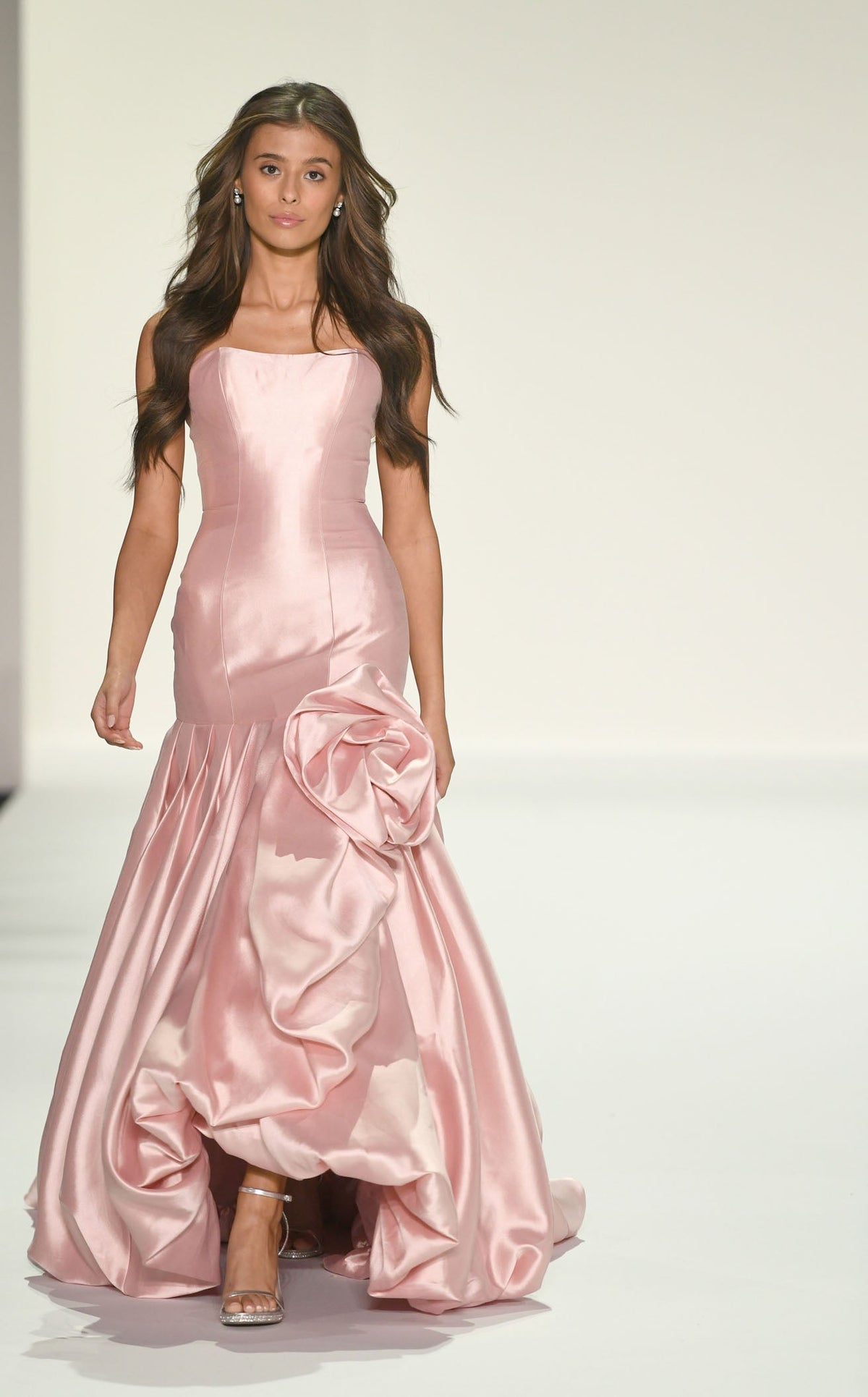 High Low Designer Dresses | Women's High End Gowns Online NewYorkDress High Low Designer Dresses | Women's High End Gowns Online NewYorkDress
