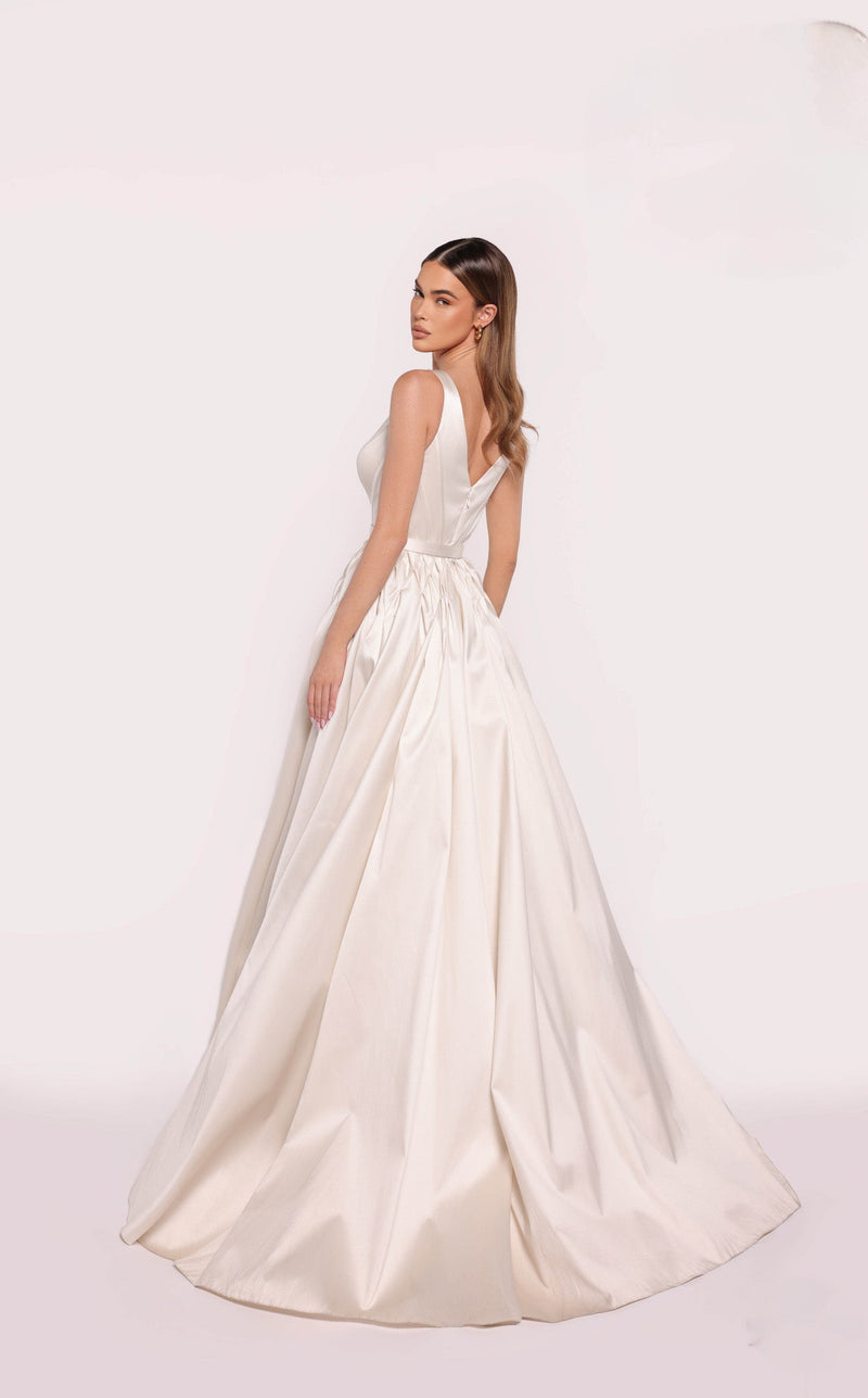 Tarik Ediz 98732 Ivory