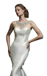 Zurc for Impressions 10291 Ivory/Nude