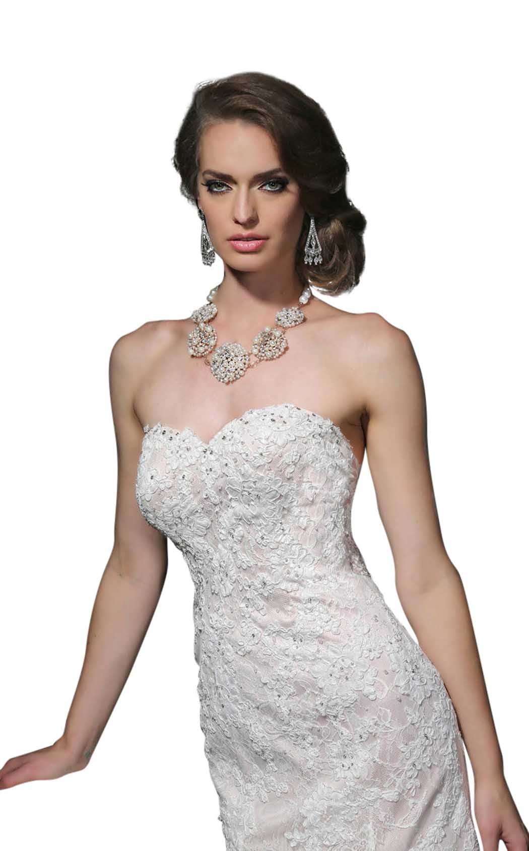 Zurc for Impressions 10296 Ivory-Blush