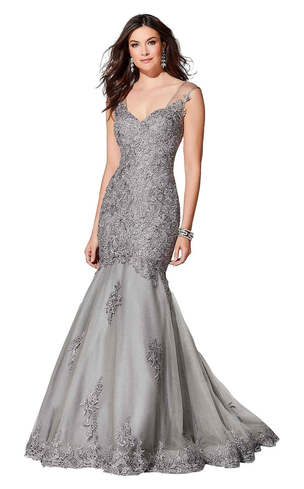 Ivonne D 119D58 Smoke