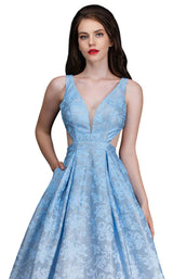 Nina Canacci 1506 Ice Blue