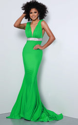 Johnathan Kayne 2444 Kelly Green
