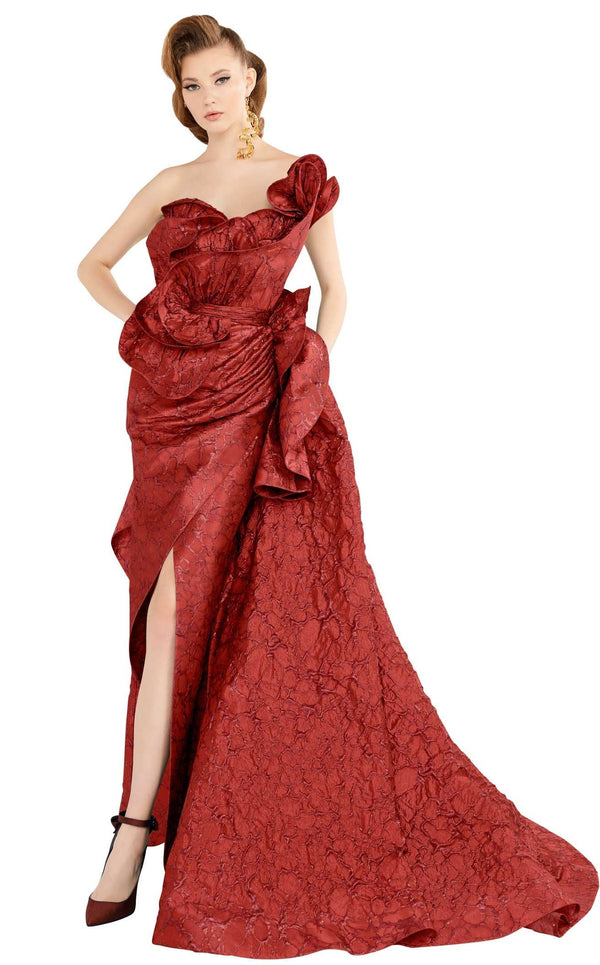 MNM Couture 2567 Red