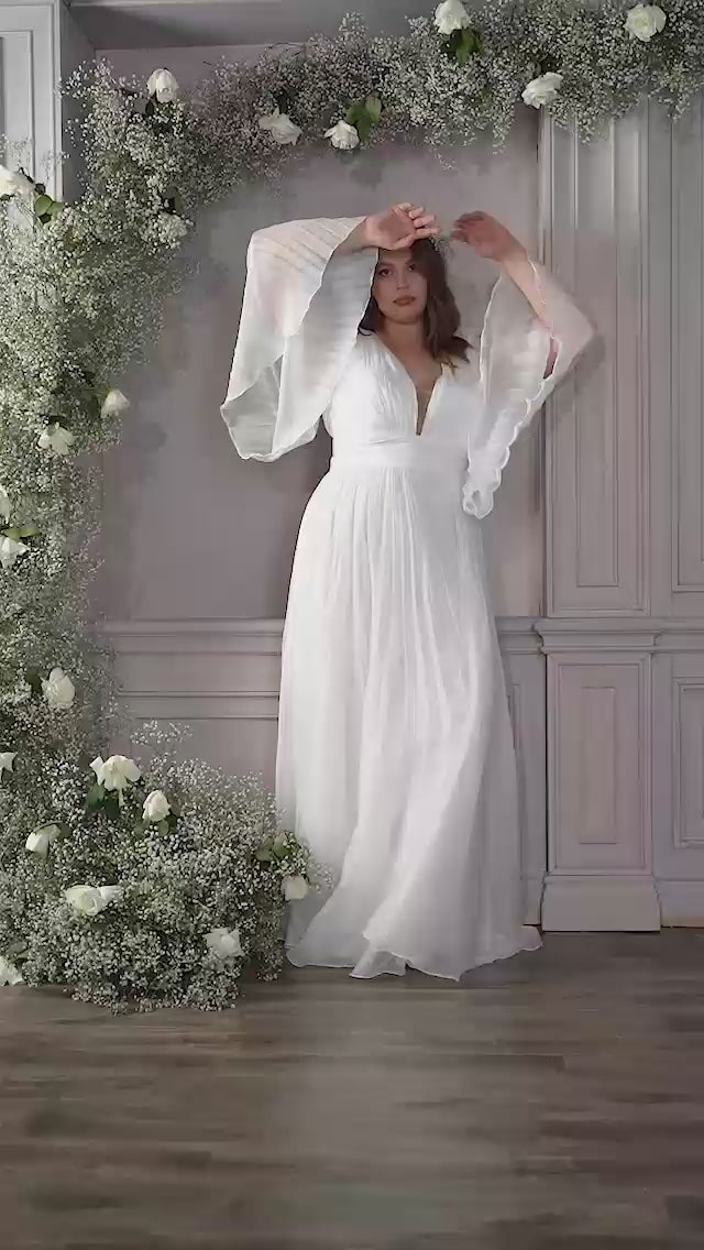 Cinderella Divine CD242W Video
