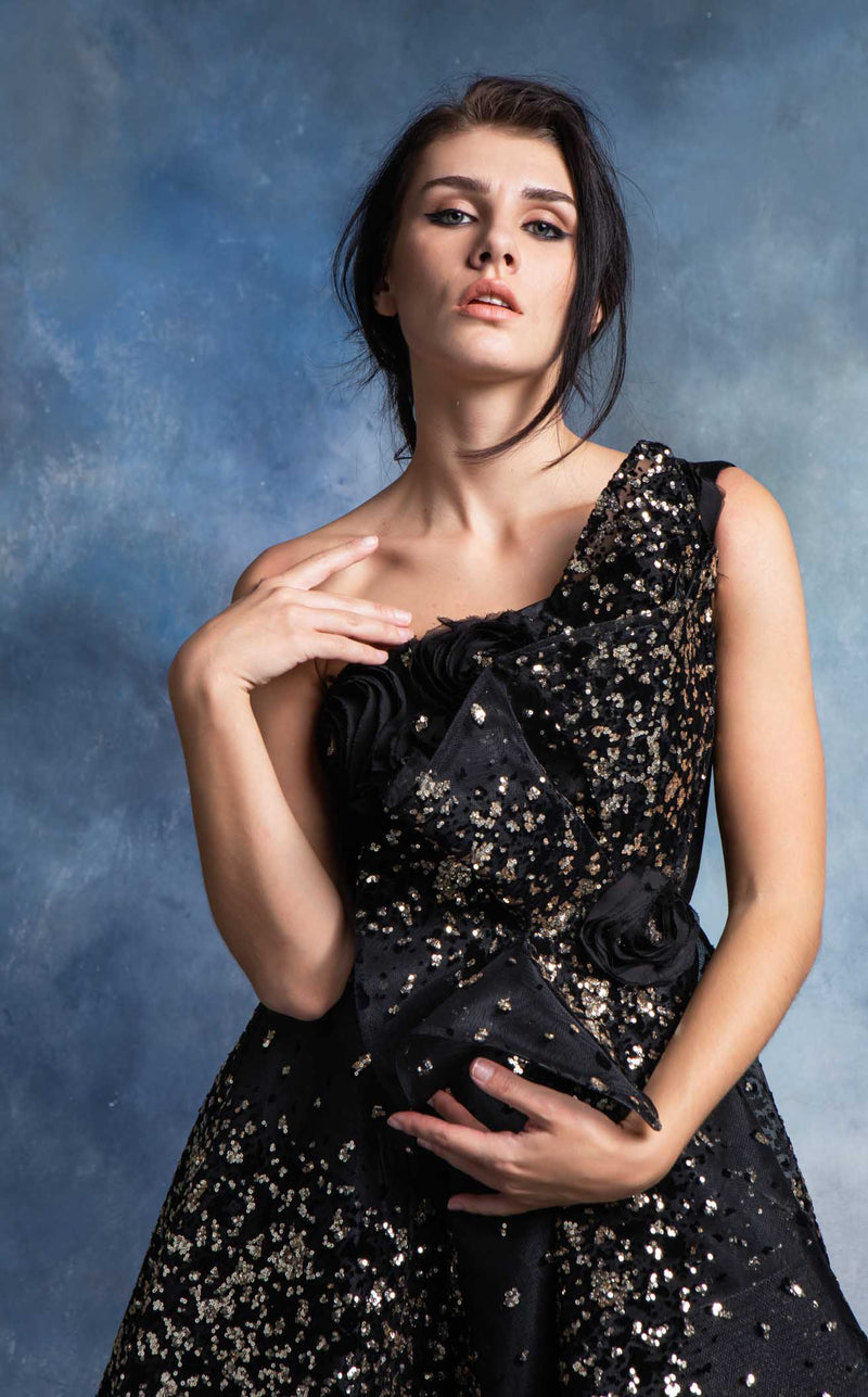 In Couture 4726 Black/Gold