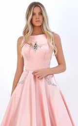 Tarik Ediz 50752 Salmon