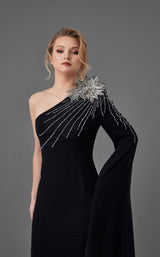 In Couture 5103 Black