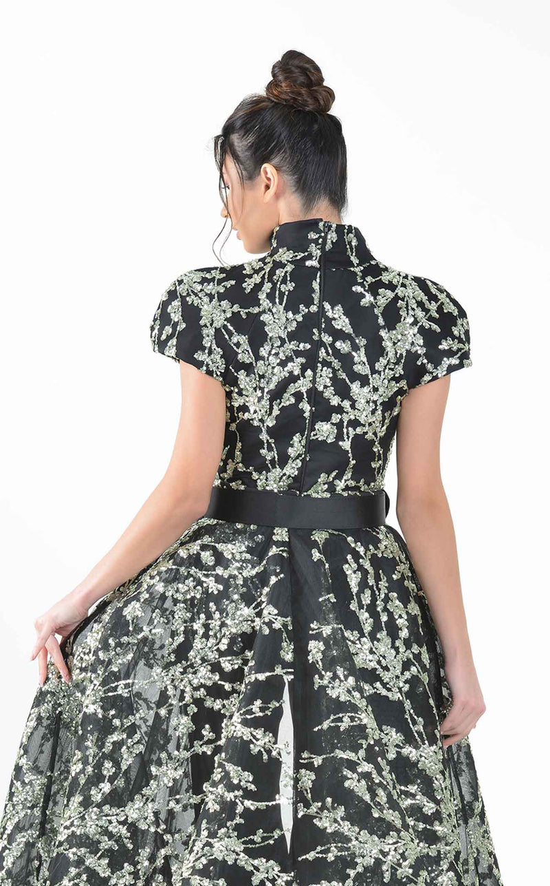 In Couture 5201 Black