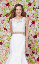 Angela and Alison 61092 Ivory