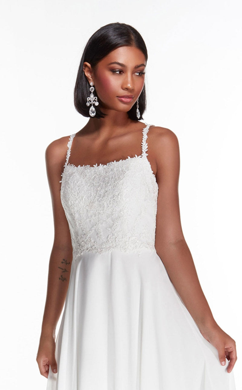 Alyce 7018 Diamond White